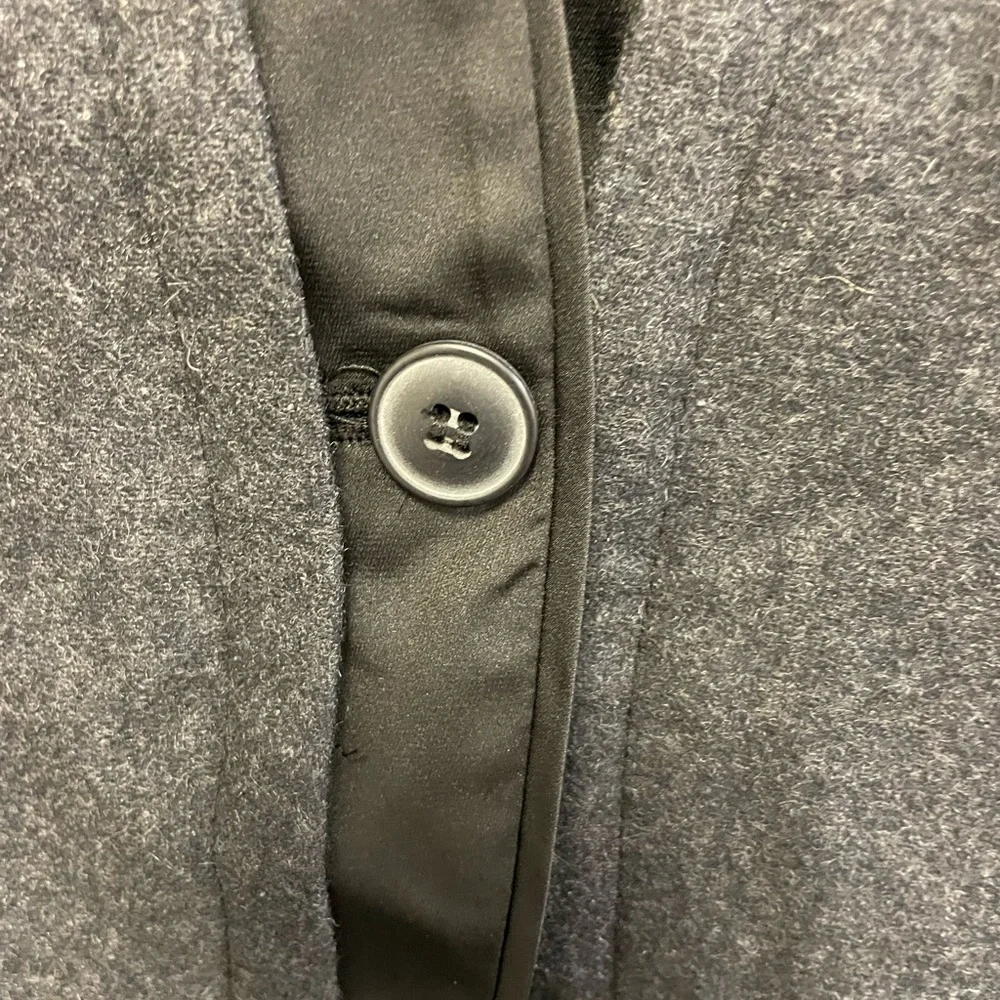 Simply Vera, Vera Wang Dark Gray Wool Blend Bolo Jacket. Size Small